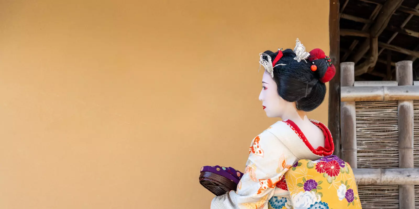 Essence of South Korea & Japan – Red Hot Offer